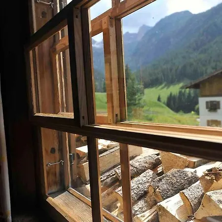 Holiday home Rolis Berghutte Gramais